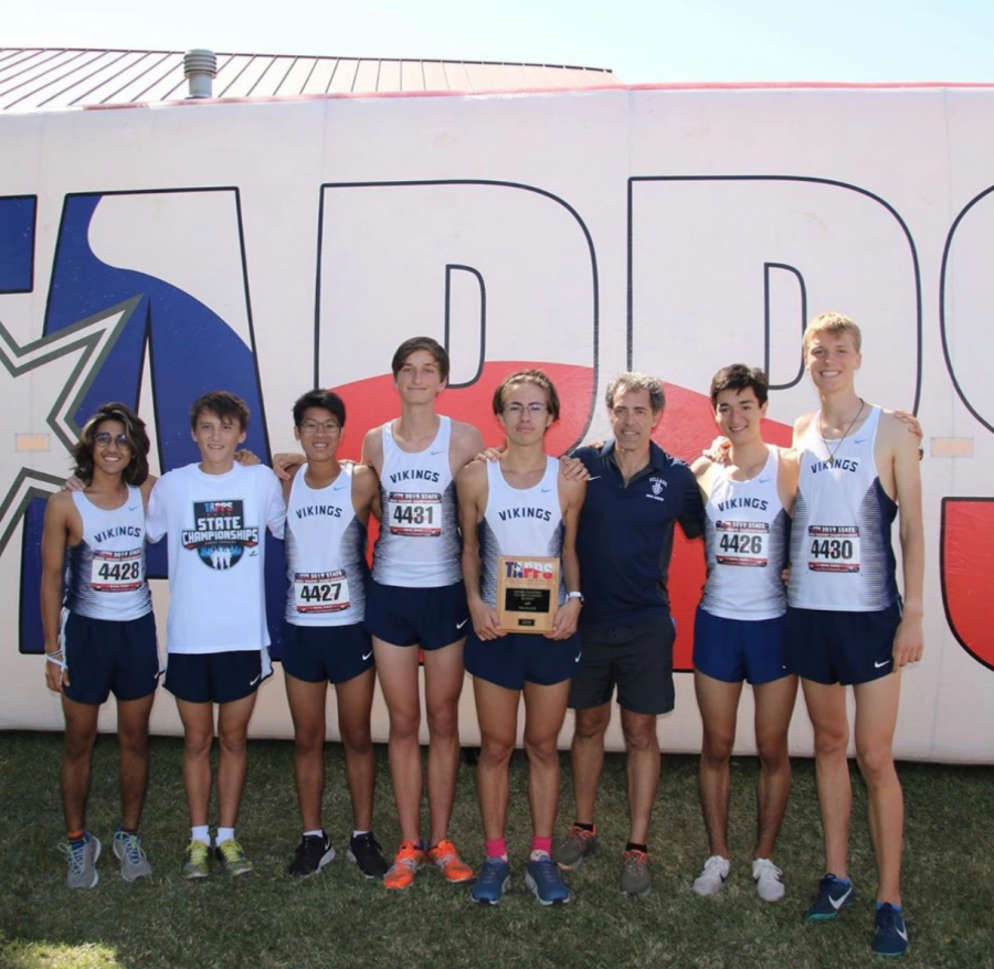  Kaushal Patel (12), Mitchell Prunster (11), Connor Nguyen (10), Mattias Cattani (12), 
 Sebastian Magana (12), Tim Tjama (12), and Bram Satter (12) pose for a photo after the
 state competition.
