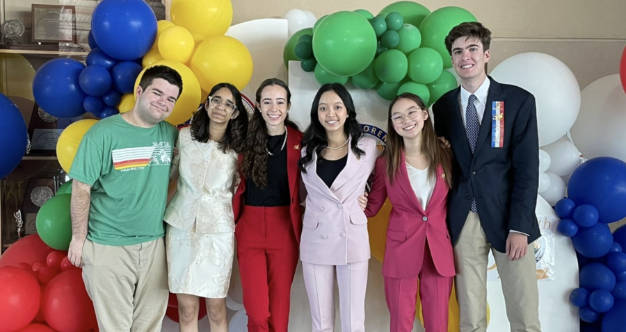 The Speech and Debate Team poses infront of the TFA insignia before heading to final rounds. From left to right: Connor Huffman (12), Aditi Iyer (11), Solemei Scamaroni (10), Adeline Mai (10), Caroline Hsu (11), and Alex Illaqua (11). Photo Credits go to Heather Huffman.