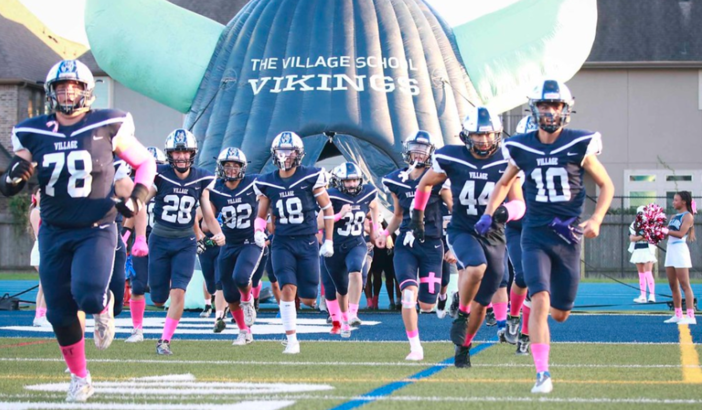 The Viking Football team at their homecoming game. Picture taken by Viking Media. 